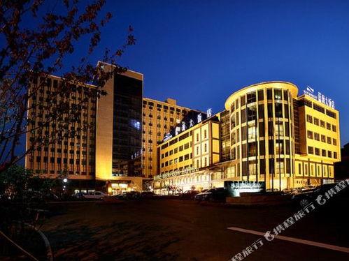 蓝海大饭店员工爆料视频,揭秘酒店内部惊人真相！